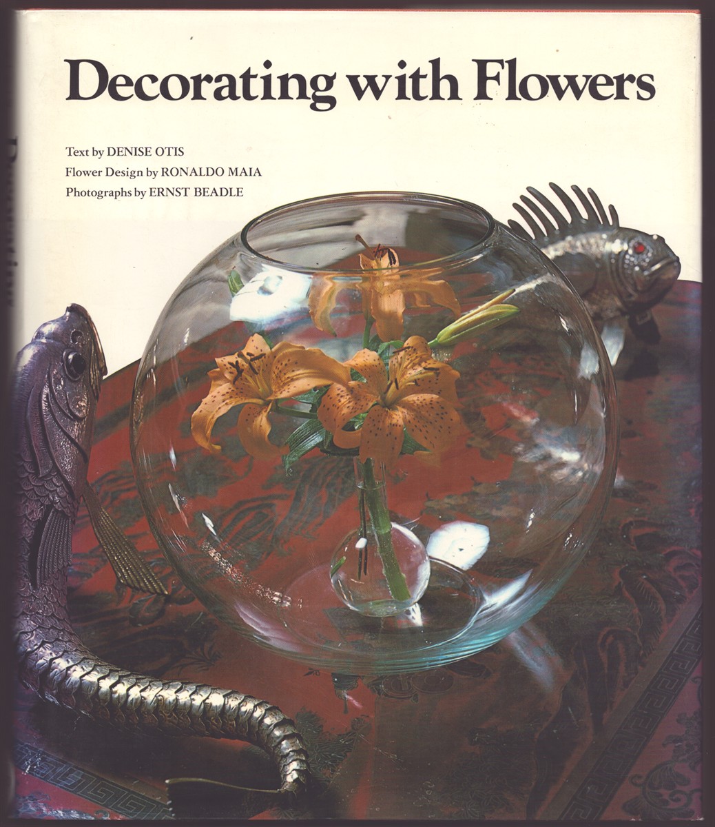 DECORATING WITH FLOWERS
