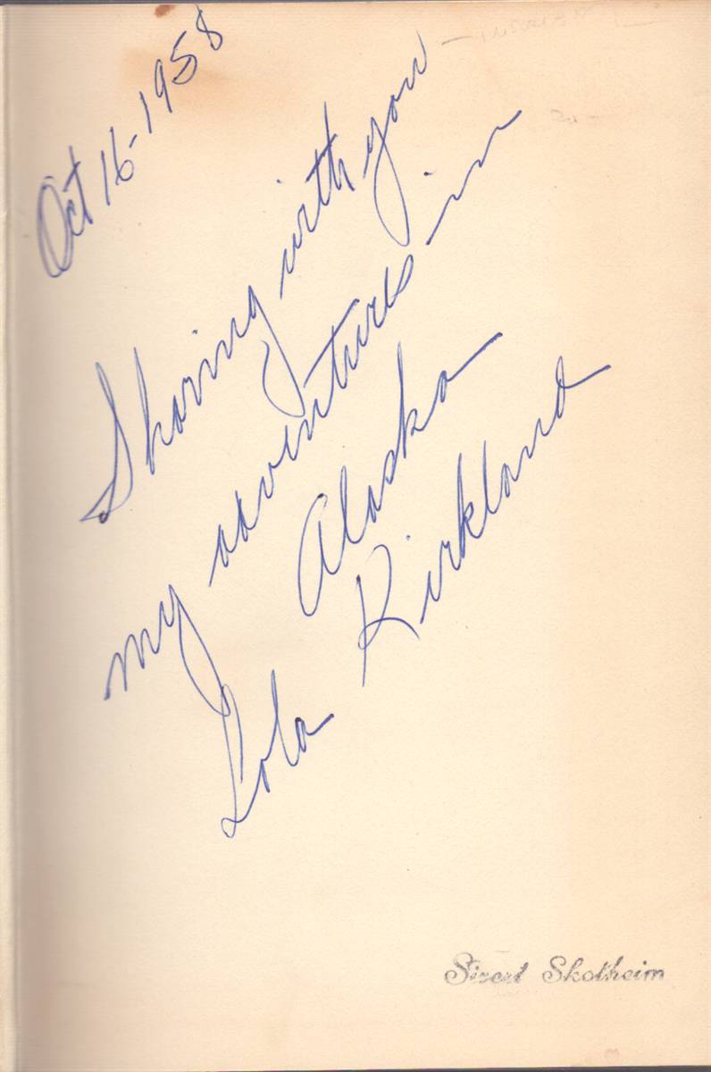 Image for GRANDMA GOES TO THE ARCTIC (SIGNED BY AUTHOR) GRANDMA GOES TO THE ARCTIC (SIGNED BY AUTHOR)